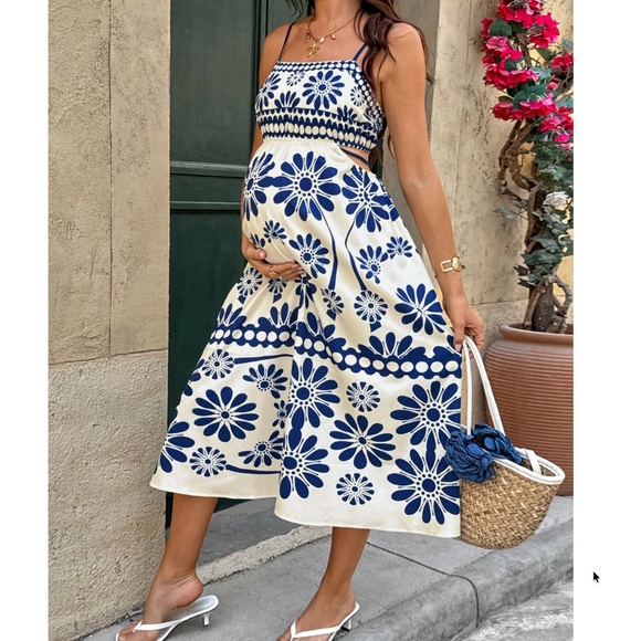 Dresses & Skirts - Maternity Floral Print Cami Cut out Midi Dress